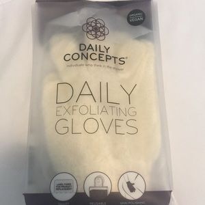 Daily Concepts Exfoliating Gloves